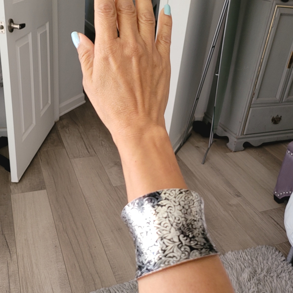 Silver Floral Engraved Cuff Bracelet - Picture 7 of 7